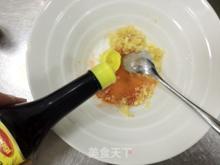 酸辣三文鱼沙拉的做法步骤：12