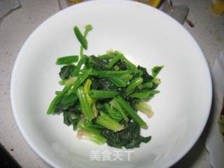 金枪鱼芝士鸡蛋菠菜卷的做法步骤：1