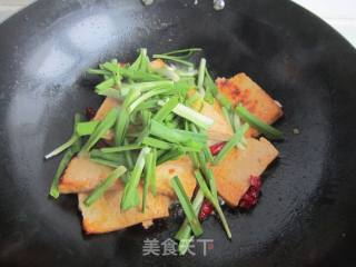 韭菜鸡蛋炒豆腐的做法步骤：9