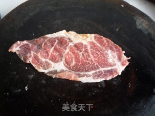 梅子肉煎豆腐的做法步骤：2