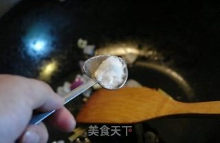 【铁板蚝油牛肉】-----嗜肉族在夏季都无法割舍的肉菜的做法步骤：11