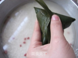 红豆蜜枣粽的做法步骤：8