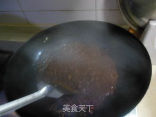 牛肉蘑菇炸酱的做法步骤：7