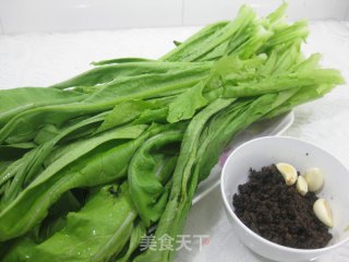 豆豉油麦菜的做法步骤：1