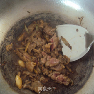 青椒炒肉的做法步骤：9