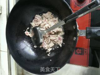 胡萝卜炒肉的做法步骤：3