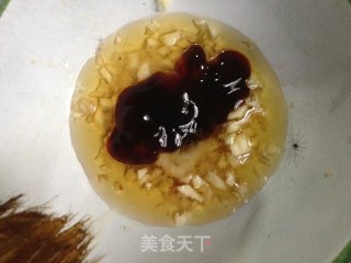 在家做出排档烧烤味——蒜蓉肉末烤茄子的做法步骤：3