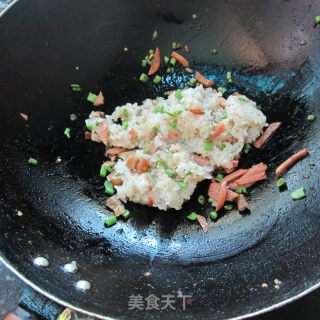 糯饭腊肉海苔卷的做法步骤：6