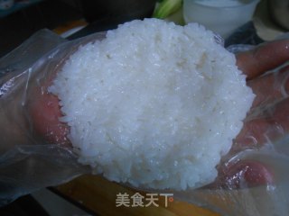 饭团之——香菇肉末饭团的做法步骤：7