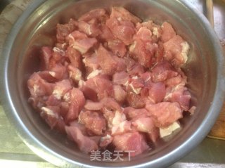 之溜肉段的做法步骤：1