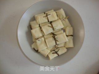 豆皮肉卷——三鲜福包   五福临门的做法步骤：8