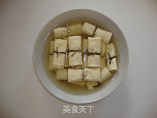 豆皮肉卷——三鲜福包   五福临门的做法步骤：9