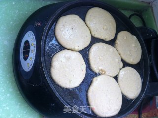 豆渣玉米饼的做法步骤：2