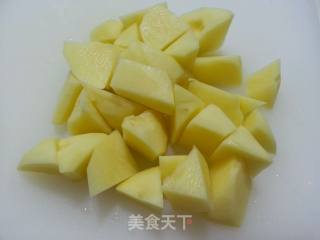 土豆炖豆角的做法步骤：2