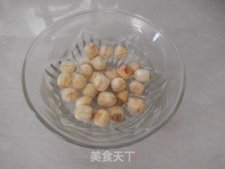 莲子龟苓膏的做法步骤：6