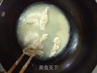 糖醋鸡柳的做法步骤：2