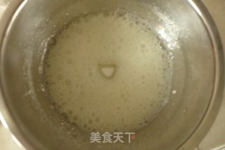 南瓜黑芝麻戚风蛋糕的做法步骤：6