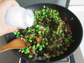 雪菜毛豆米的做法步骤：7