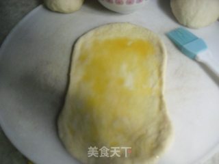 肉松火腿面包的做法步骤：7