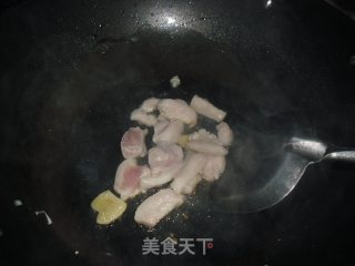 土豆烧鸡翅的做法步骤：5