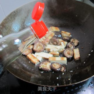 豆腐烧香菇的做法步骤：6