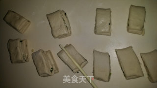 葱香花卷的做法步骤：8