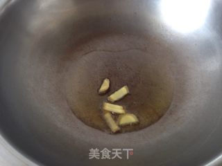 春之味 ·【韭菜炒蛏肉】的做法步骤：4