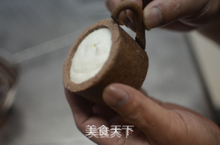 盈太美食俱乐部---风情万种的慕斯杯子蛋糕的做法步骤：9