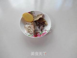 梅干菜炖肉的做法步骤：4