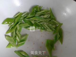 尖椒豆皮的做法步骤：5