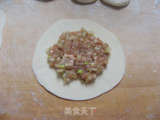 芹菜猪肉馅饼的做法步骤：6