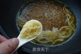 咖喱奶酪牛肉粉的做法步骤：4