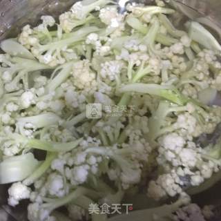 花菜炒肉的做法步骤：4