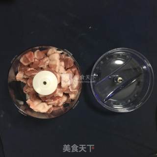 饺子 莲藕肉馅饺子的做法步骤：2