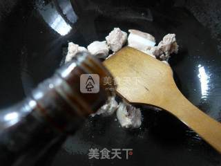 油菜蕻排骨年糕汤的做法步骤：3