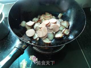 青椒腊肉片的做法步骤：5