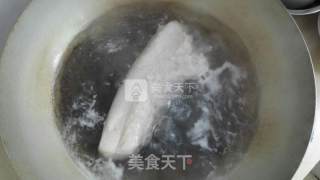 油豆腐回锅肉的做法步骤：1