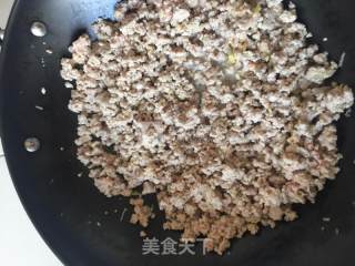 韭菜肉活馅饺子的做法步骤：6