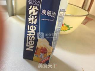 奶香水果冰淇淋的做法步骤：3