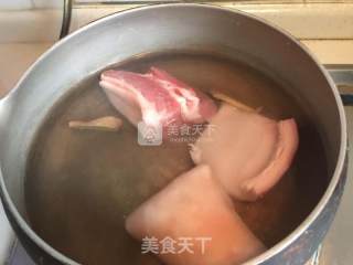 卤肉饭的做法步骤：2