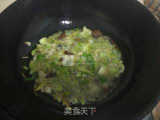 铁锅蛤蜊鸡的做法步骤：5