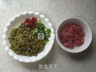 肉末炒酸豆角（附自制酸豆角做法）的做法步骤：9