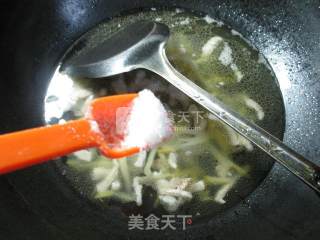 榨菜肉丝汤的做法步骤：6