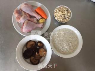 荷叶鸡肉糯米饭的做法步骤：2