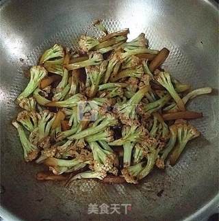 虎皮蛋肉片炒花菜的做法步骤：14