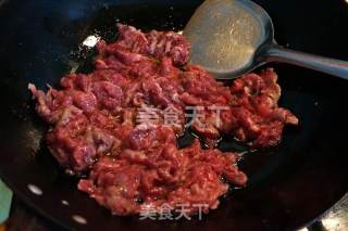 牛肉炒洋葱的做法步骤：7