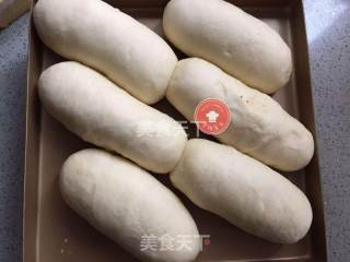 幸福感爆棚的肉松面包卷的做法步骤：7