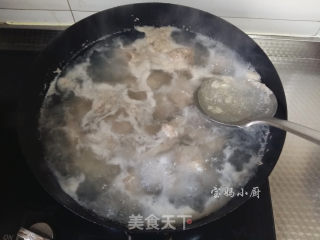 排骨烧土豆的做法步骤：2