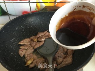 酱爆猪肝的做法步骤：9