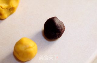 巧克力味桃山皮月饼的做法步骤：9